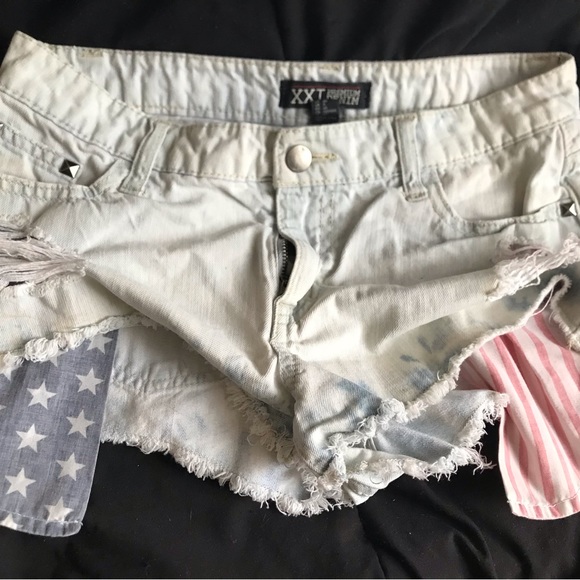 Betty Boop t shirt & denim shorts 🇺🇸 - Picture 7 of 13